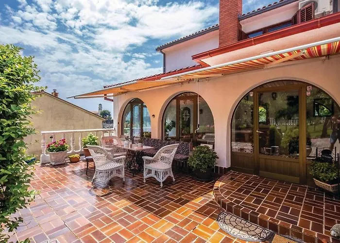 As With Swimming Pool And A Large Yard * Bribir (Primorje-Gorski Kotar)